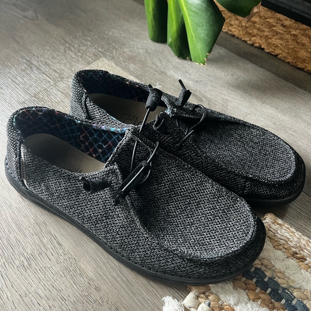 Black HeyDude Shoes Wendy